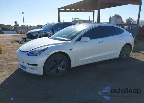 2020 Tesla Model 3 Standard Range Plus Rear-Wheel Drive/Standard Range Rear-Wheel Drive from USA, damaged, VIN 5YJ3E1EA0LF785485
